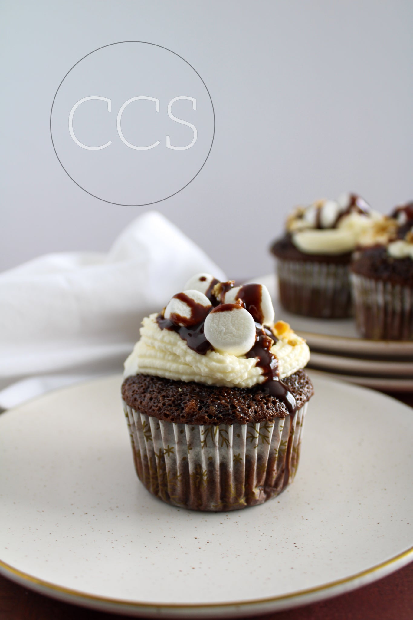 Gluten-Free Hot Cocoa Cupcakes - Set 2 of 6